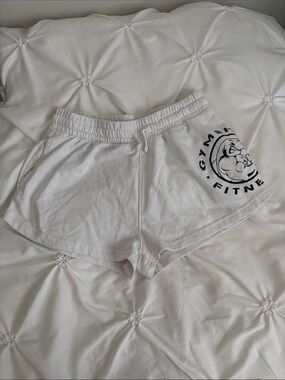 GYMSHARK White Logo Women’s Sweat Shorts